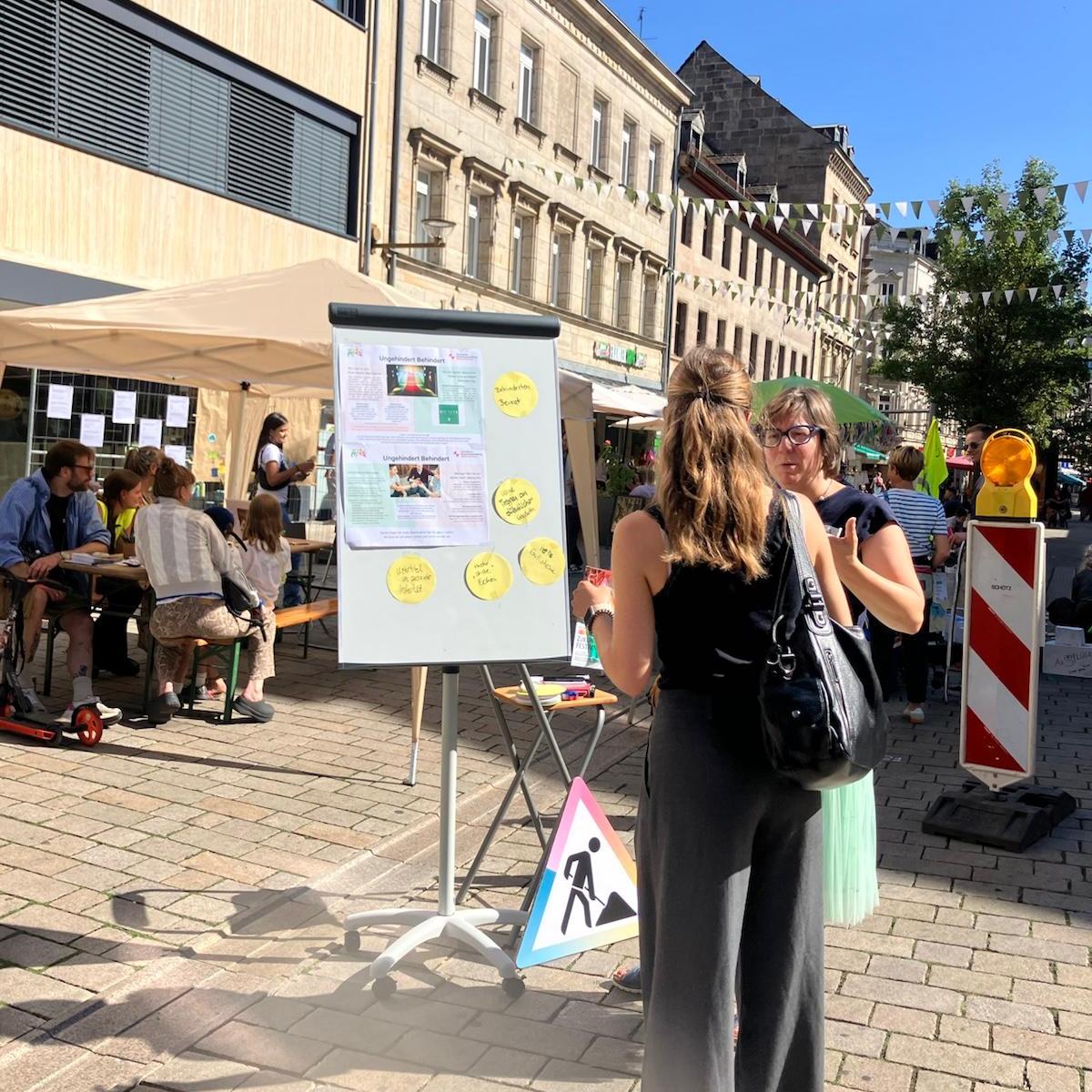 Die KEB auf dem Festival „Fürth im Übermorgen“ am 24. Juli 2026 (c) Sabine Lehmann, KEB MittenInFranken Die KEB auf dem Festival „Fürth im Übermorgen“ am 24. Juli 2026